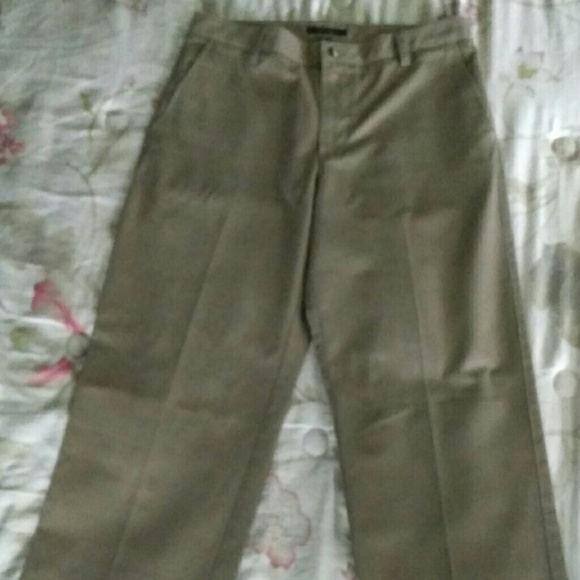 VanHeusen Men's Khaki Dress Pants Size 32/32 - Picture 4 of 6